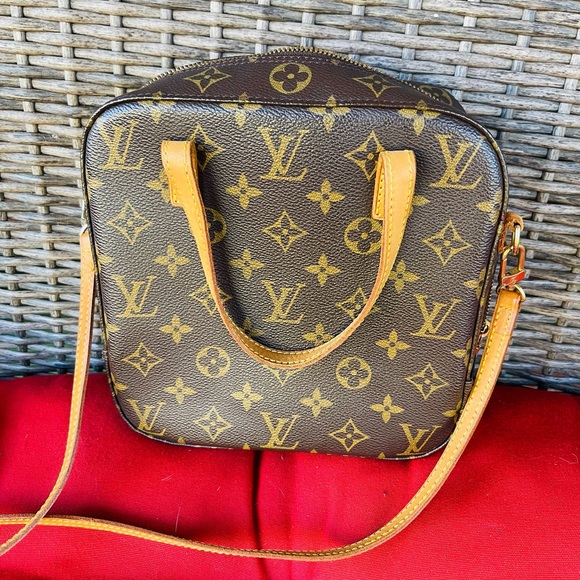 Louis Vuitton Handbags - Louis Vuitton Spontini Handbag Crossbody